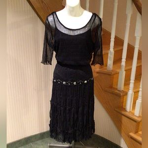 💕HP💕Bundled black slip on sheer sleeve top&camisole. Black lined black skirt